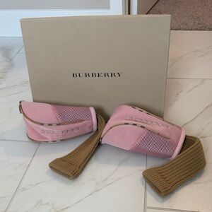 Burberry Pink and Brown Golf Club Covers